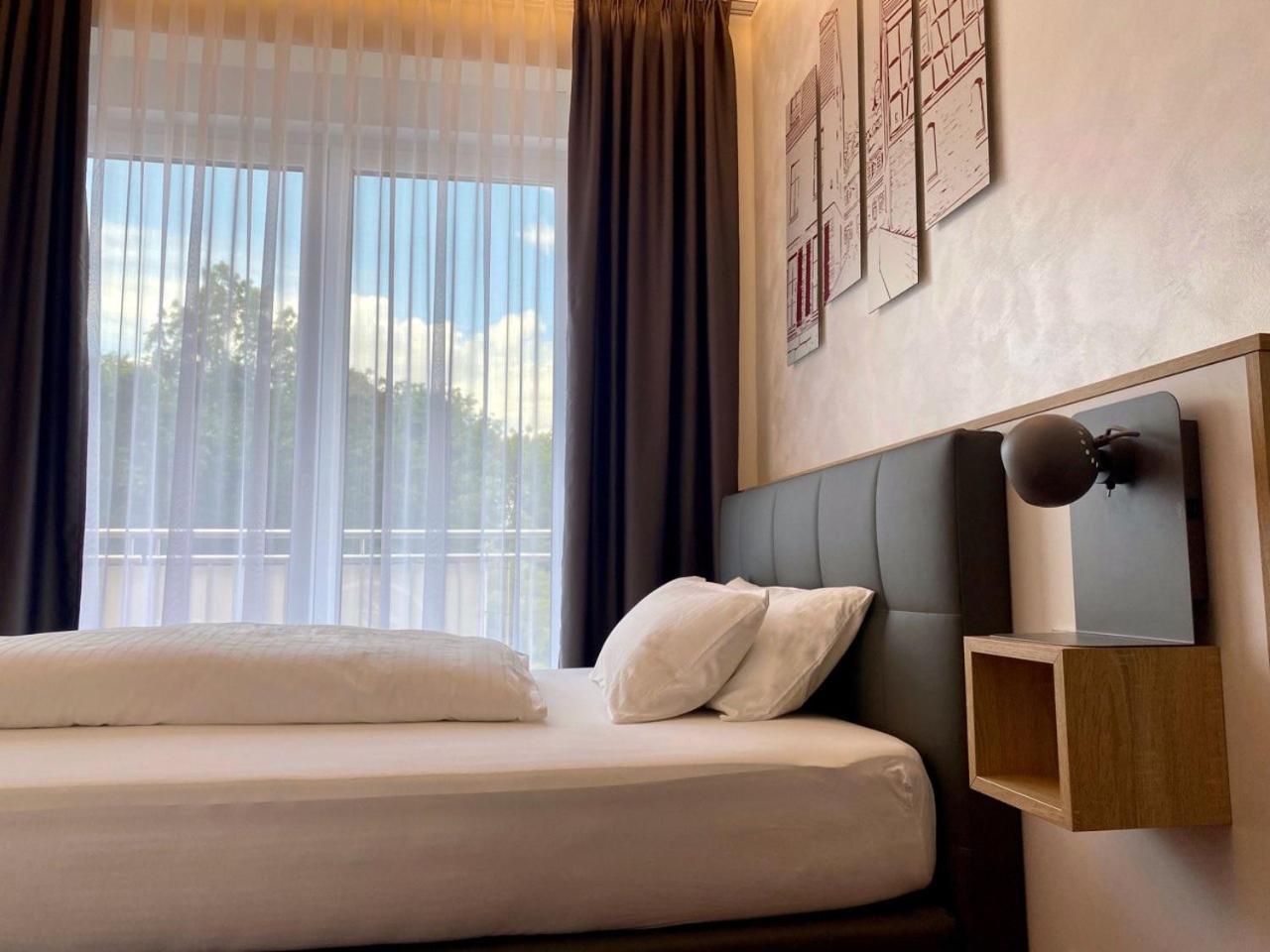 Hotel Am Waldkasino Erfurt Eksteriør billede